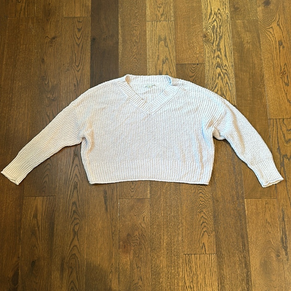 American Eagle Sweater